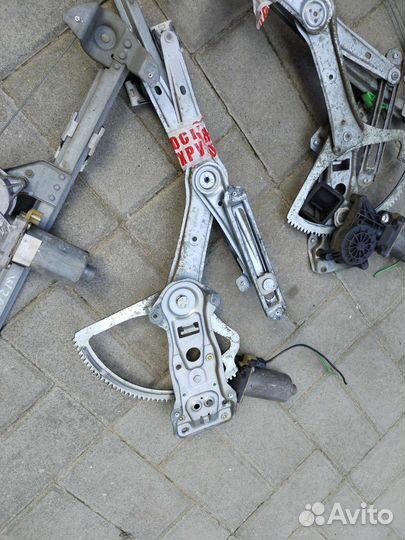 Стеклоподъемники мерседес/Mercedes w202 c180