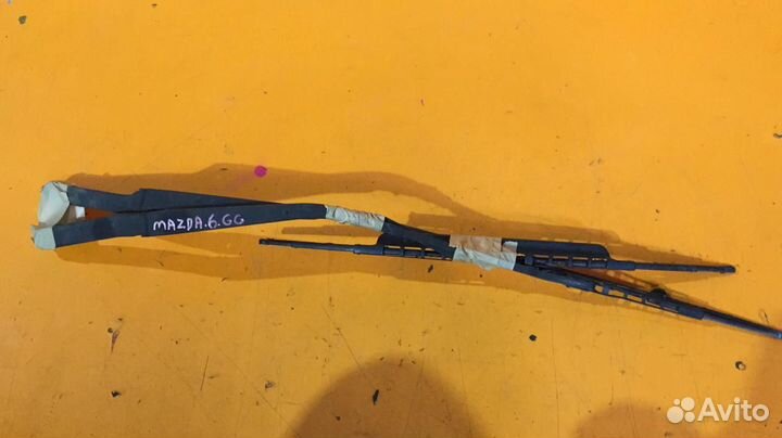Поводок дворников на Mazda 6 GG