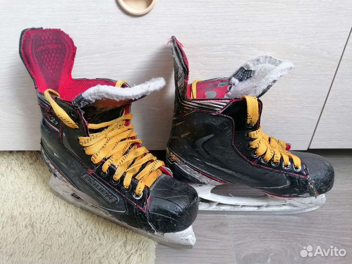 Хоккейные коньки bauer, размер 5D