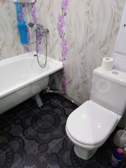 2-к. квартира, 45 м², 2/4 эт.