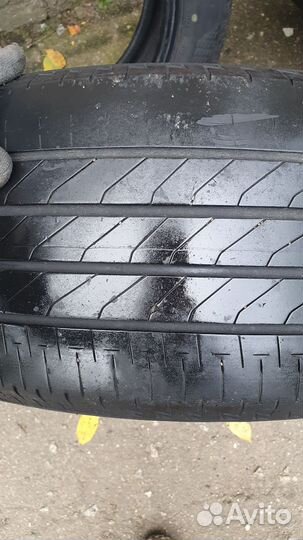 Bridgestone Turanza T005A 215/55 R17