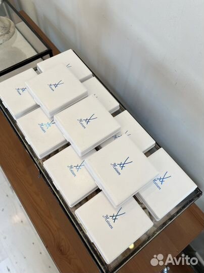 Meissen фарфоровый пласт/медальон в коробке