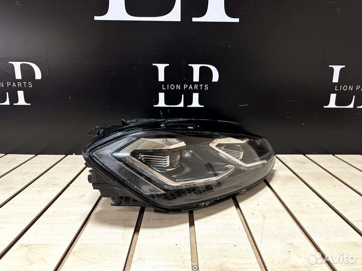 Фара правая Volkswagen Golf 7 (2017-2021) LED