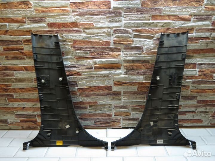 Обшивка средней стойки Hyundai Solaris 2010-2014