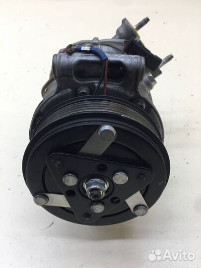 Компрессор системы кондиционирования Jaguar XF 2007-2015