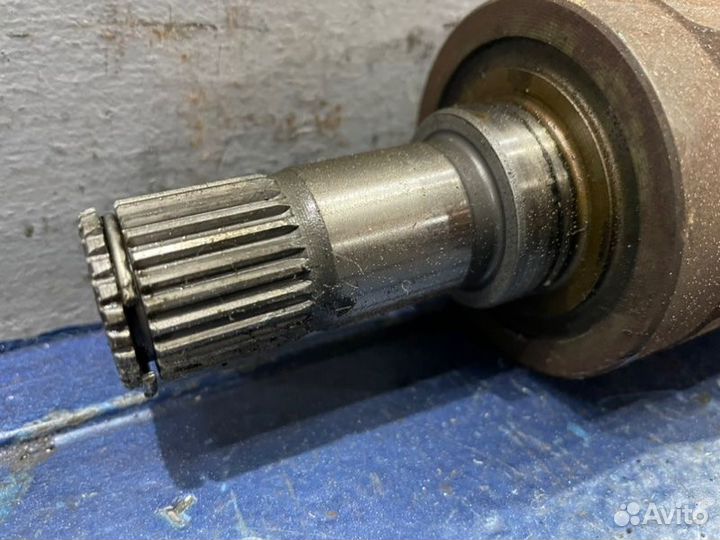 Привод передний правый Honda Civic 8 4D FD