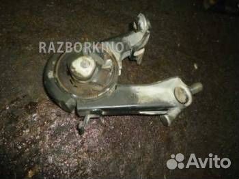 Опора двигателя Тойота