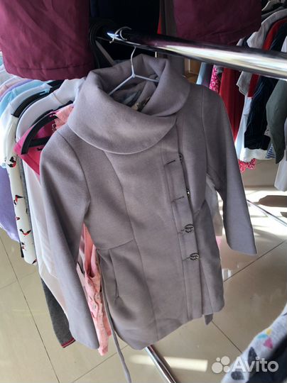 Пакет женских вещей 60 размера