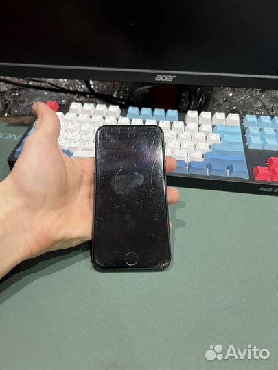 iPhone SE (2022), 64 ГБ