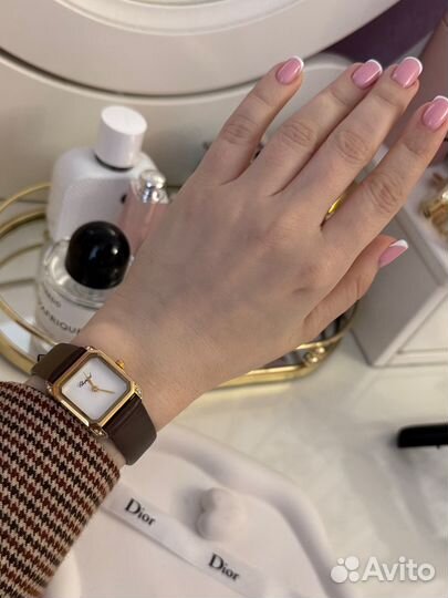 Женские часы chopard