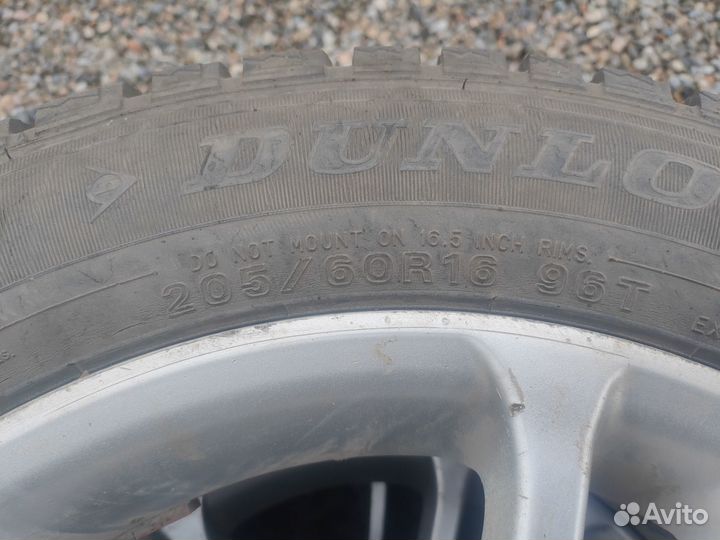 Литые диски r16 5x114 3 c резиной Dunlop 205x60