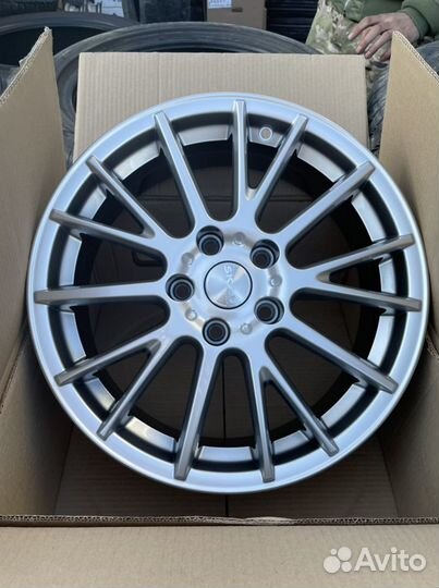 Диск Скад Дубай 7*17 5*114,3 Et 45 67.1