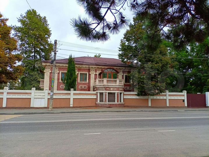 Дом 500 м² на участке 15 сот.