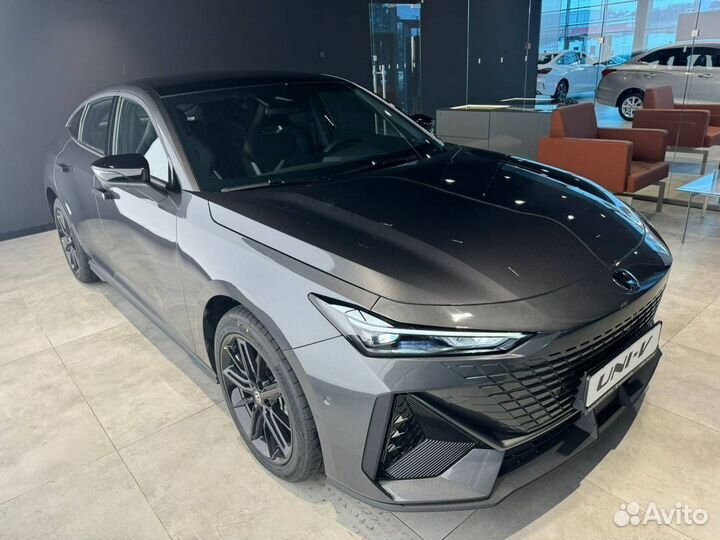 Changan UNI-V 1.5 AMT, 2024