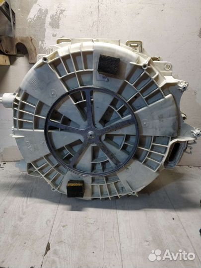 Бак стиральной машины Indesit