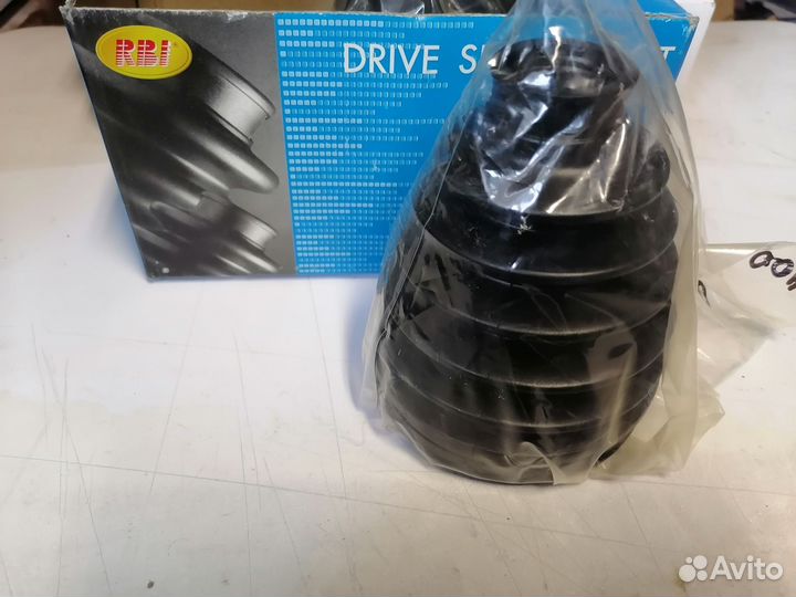 Пыльник на ШРУС Toyota Wish ANH20