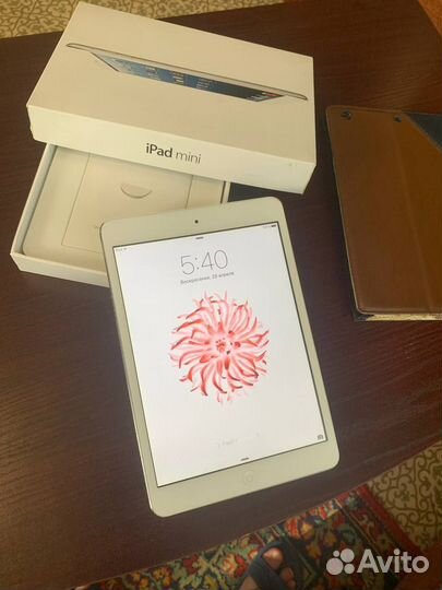 iPad mini 16 гб