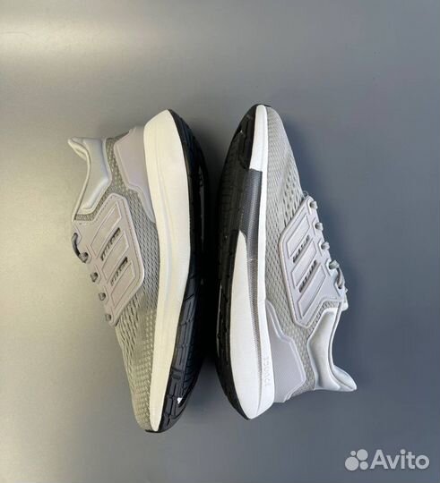 Кроссовки adidas ultrabounce