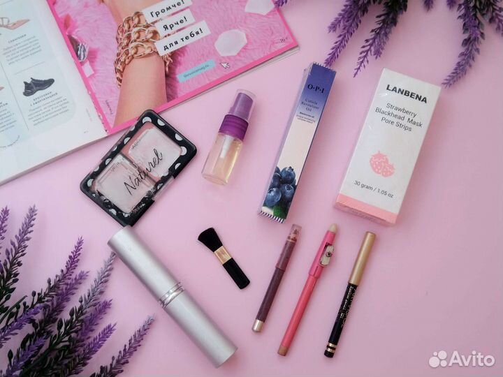 Набор косметики Косметика пакетом Духи Кисть Масло