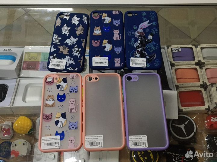 Чехлы и накладки на iPhone 7 и 8