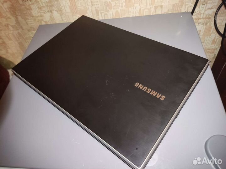 Samsung np300v4a-A04RU