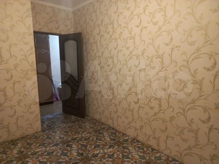 2-к. квартира, 60 м², 4/10 эт.