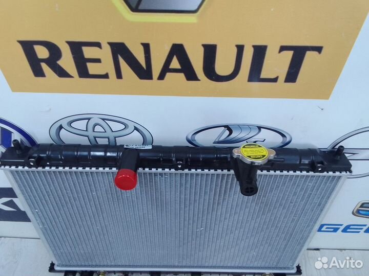 Радиатор охлаждения двигателя основной Kia RIO 2