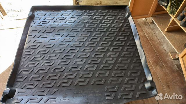 Коврик в багажник
