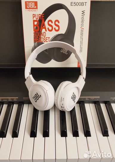 Беспроводные bluetooth наушники jbl