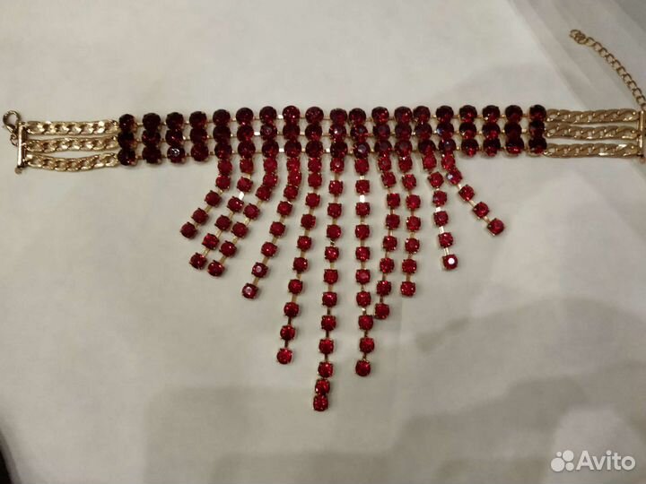 Колье чокер