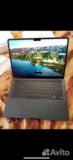 Ноутбук apple macbook air m2 13 2022 8/256