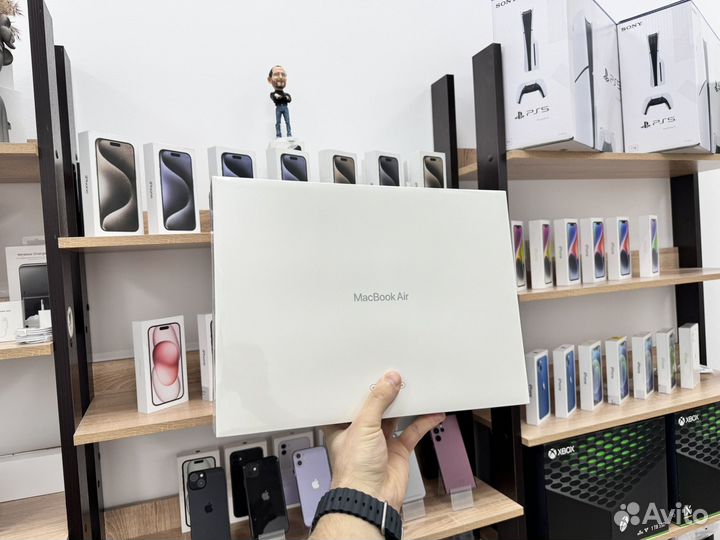 MacBook Air M2 8/512 Starlight