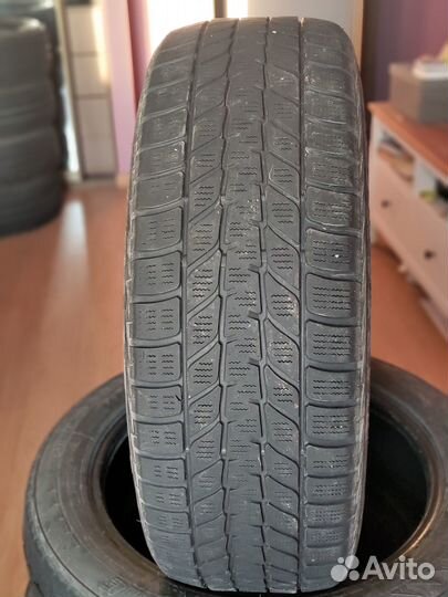 Bridgestone Blizzak LM-25 205/55 R17