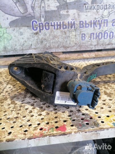 Педаль сцепления Volkswagen Polo