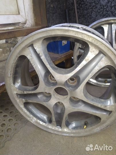 Диски mitsubishi enkei r16