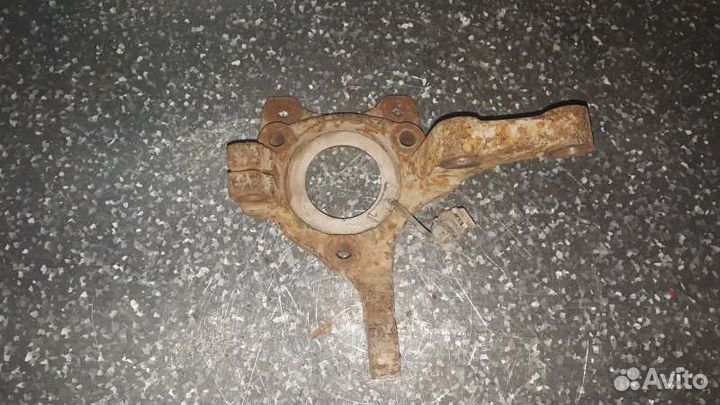 Кулак поворотный передний правый Vortex Estina A21