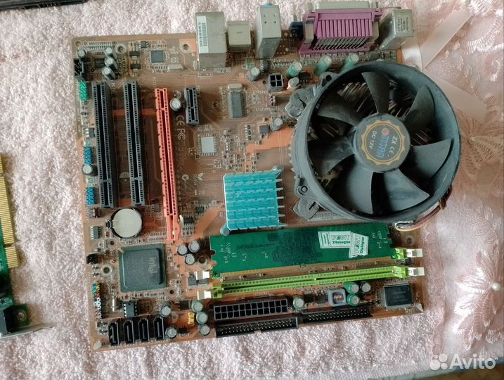 Детали от компьютера