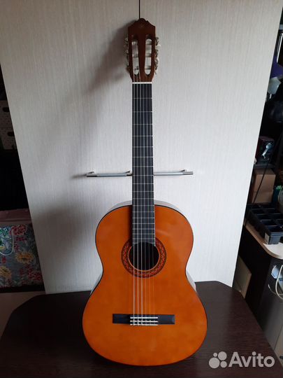 Гитара yamaha c40
