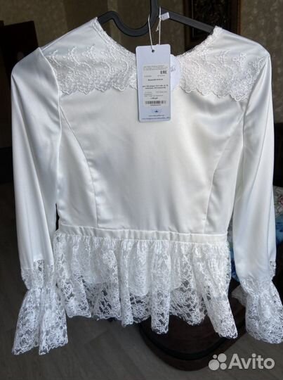 Блузка для девочки школьная 146 новая