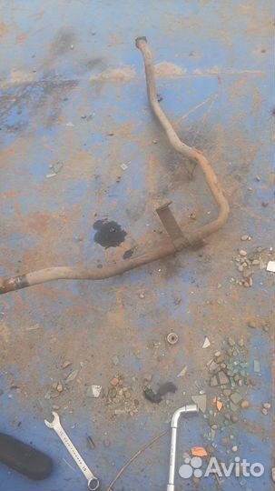 Трубка охлаждения на Кия Спектра,Kia Spectra