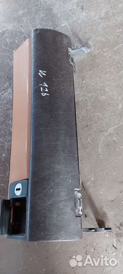 Крышка бардачка Mercedes w126