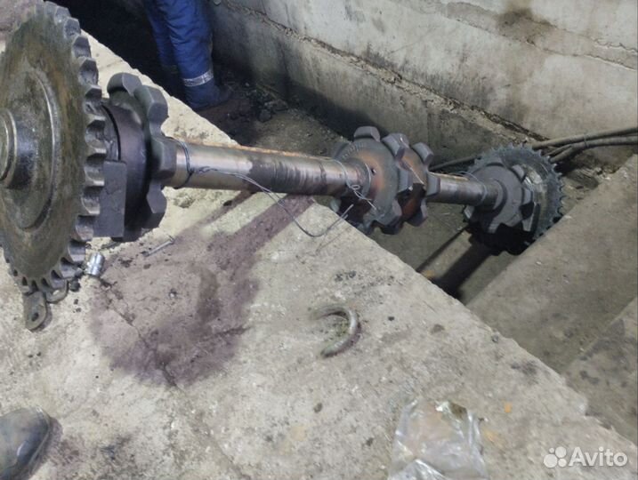 Запчасти на асфальтоукладчик