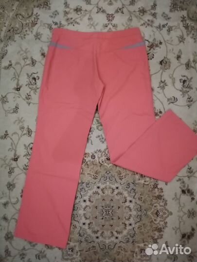 Спортивный костюм женский