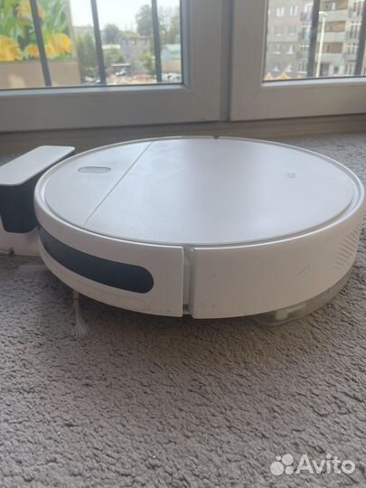 Робот пылесос Xiaomi Mi robot vacuum mop essential