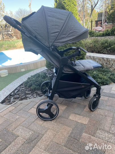 Прогулочная коляска carrello bravo