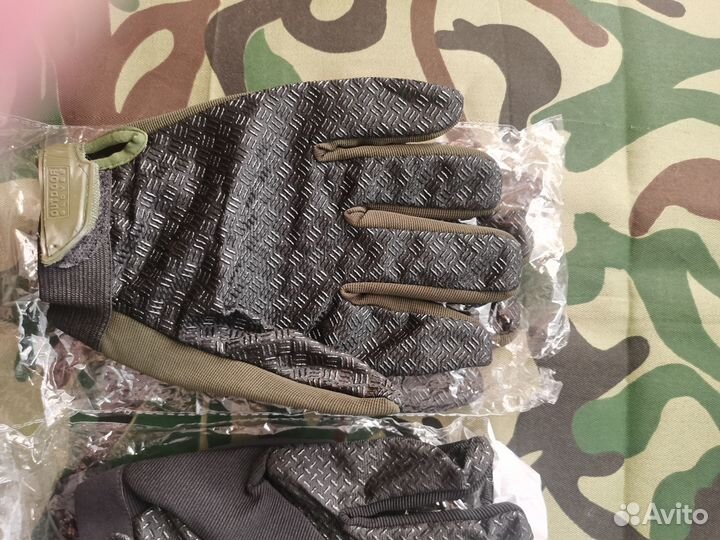 Перчатки тактические