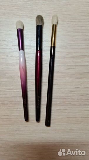 Много разных кистей, MAC с натуральным ворсом