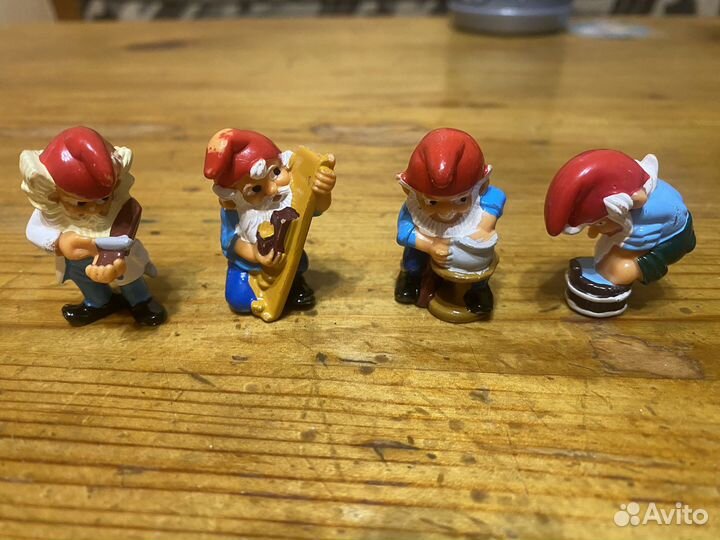 Киндеры 90 х (kinder), драконы, гномы, лягушки