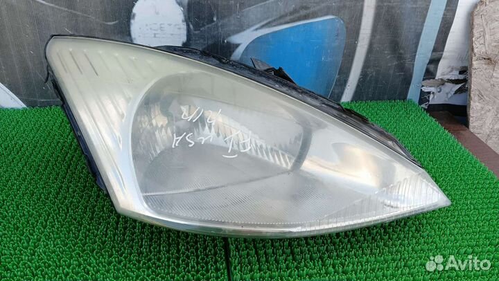 Фара правая ford focus 1