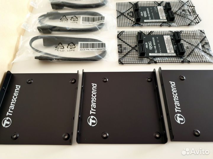 Wi-fi антенна, SATA кабели, SLI мосты, Салазки